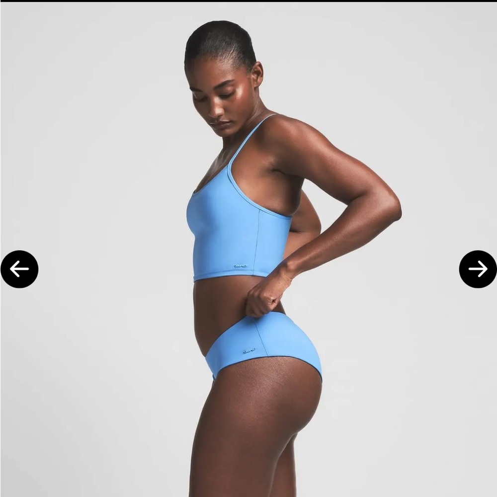 Sw78. Skims signature swim hipster tide blue XS NWT💙
